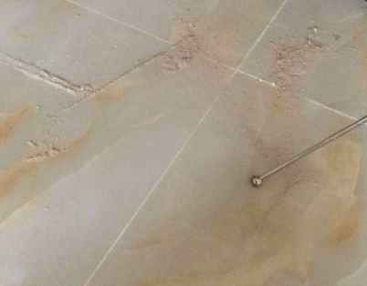 衡水市瓷砖空鼓维修公司分享粘合剂选择不当在瓷砖铺贴过程中可能导致以下问题